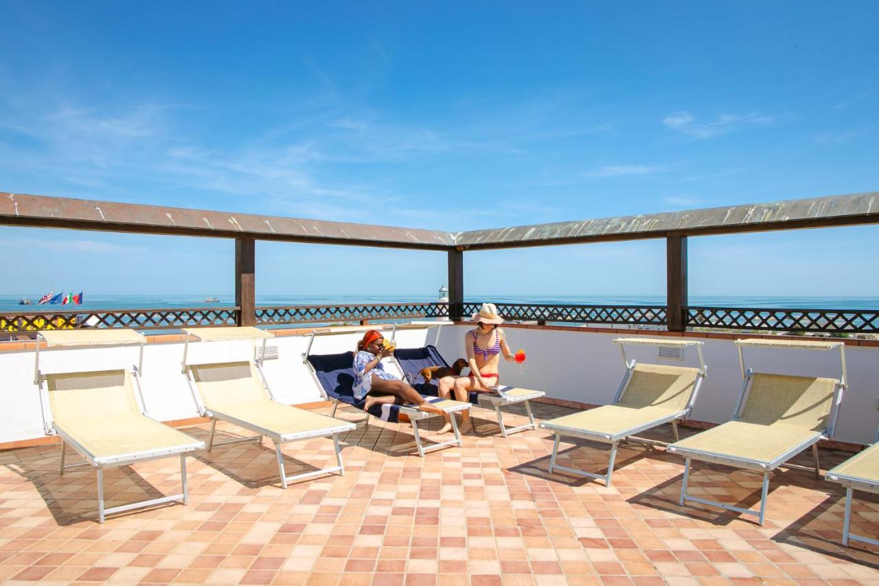 New Bristol Sport Hotel Cesenatico Εξωτερικό φωτογραφία