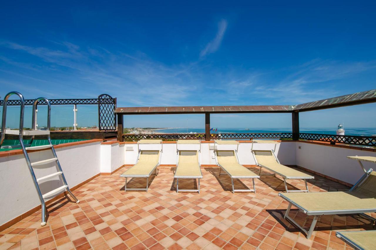 New Bristol Sport Hotel Cesenatico Εξωτερικό φωτογραφία